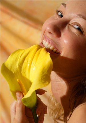 MPL Studios offers a free xxx photo gallery with Masha showing hot form